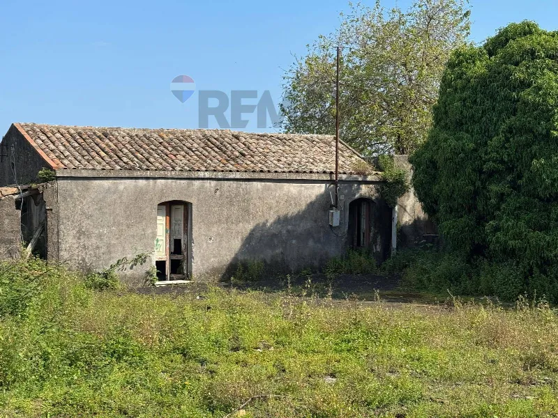 Rustico/Casale in vendita a Riposto - foto 1