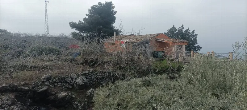 Villa in vendita a Bronte - foto 1