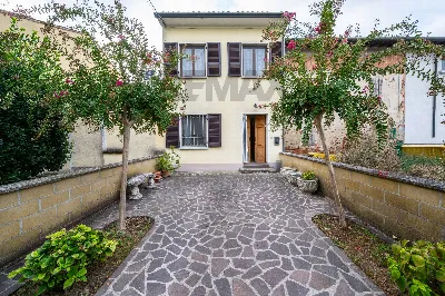Casa Indipendente in vendita a Sabbioneta - foto 1