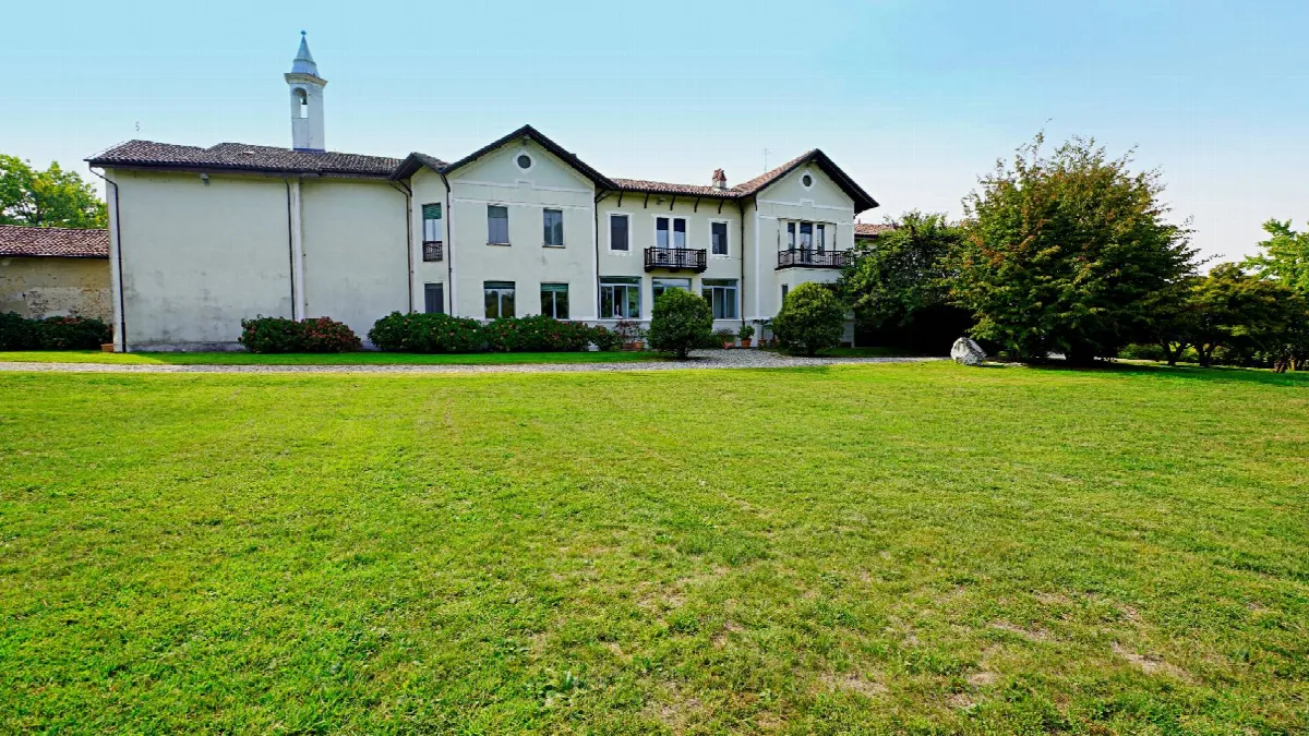 Rustico/Casale in vendita a Borgo d'Ale - foto 2