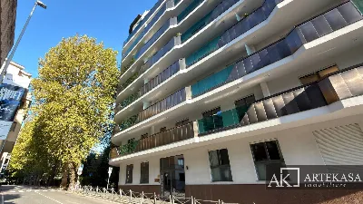 Appartamento in vendita a Novara, Centro - foto 2