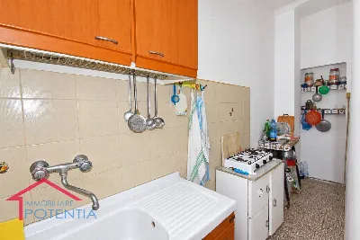 Rustico/Casale in vendita a Potenza Picena - foto 10