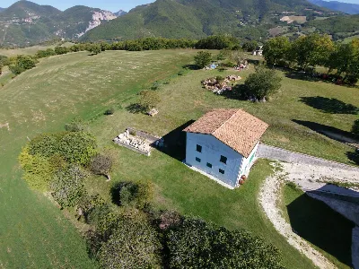 Rustico/Casale in vendita a Genga - foto 6