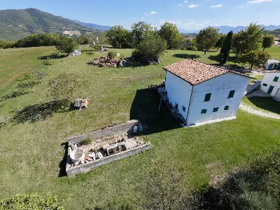 Rustico/Casale in vendita a Genga - foto 9