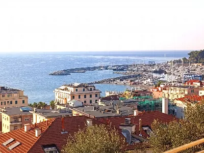 Appartamento in vendita a Varazze - foto 1
