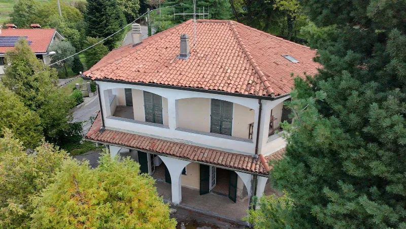 Villa in vendita a Galbiate - foto 1