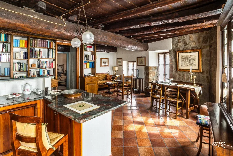 Appartamento in vendita a Viterbo, Centro storico - foto 1