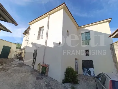 Casa Indipendente in vendita a Giugliano i... - foto 4