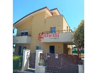 Casa Indipendente in vendita a Coriano - foto 3