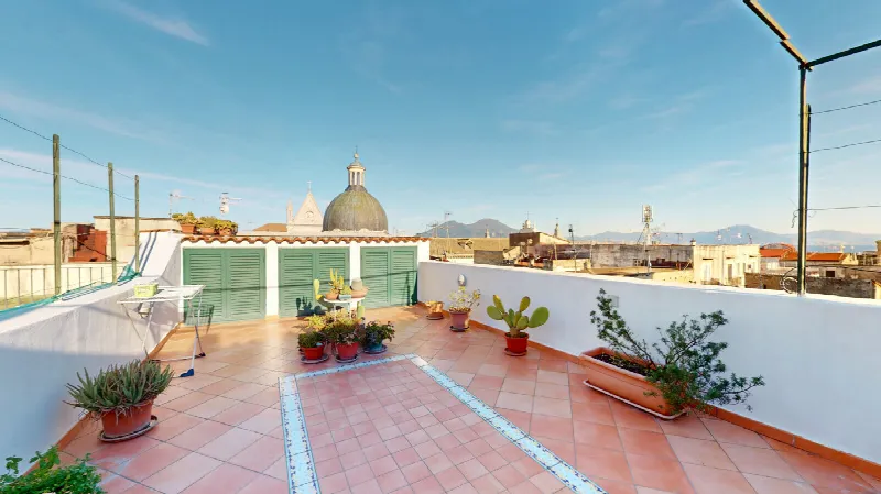 Appartamento in vendita a Napoli, Centro - foto 1