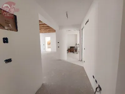 Appartamento in vendita a Trieste, Centro - foto 2