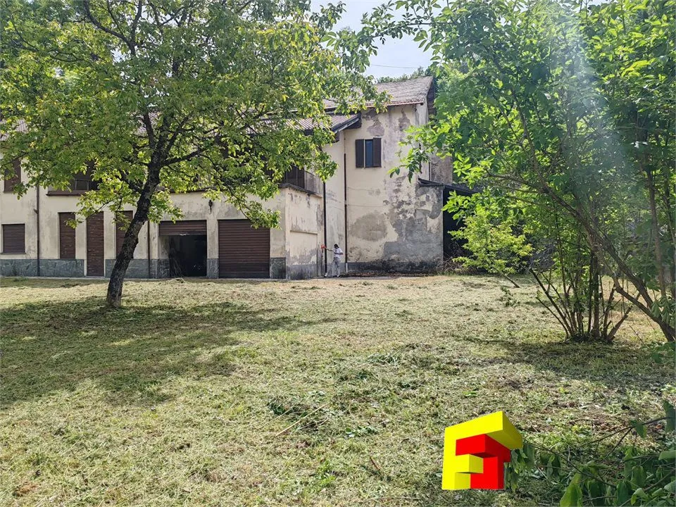 Rustico/Casale in vendita a Cremeno - foto 2