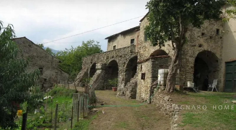 Rustico/Casale in vendita a Pontremoli - foto 1