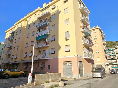 Appartamento in vendita a Genova, Dinegro,... - foto 1