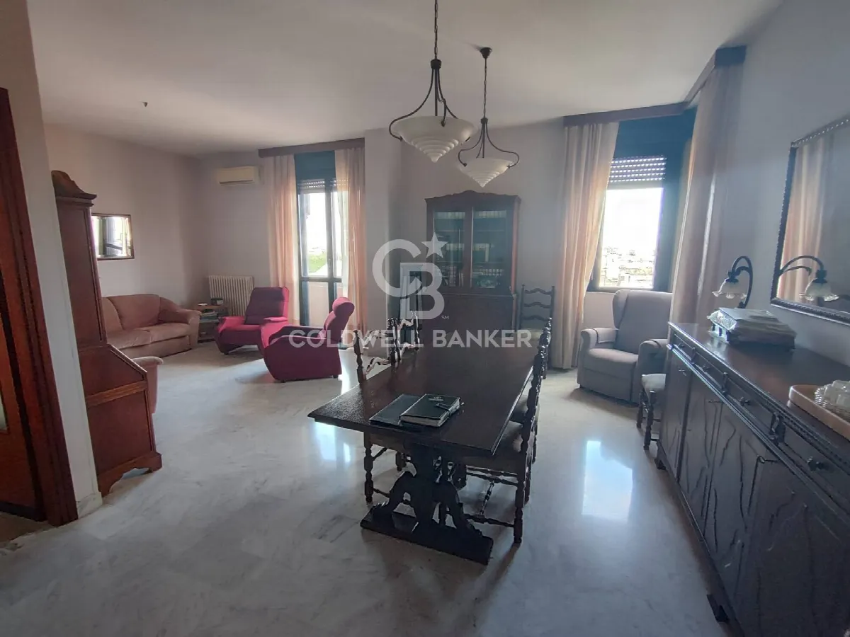 Appartamento in vendita a Brindisi, Centro Storico, Cappuccini, Commenda - foto 3