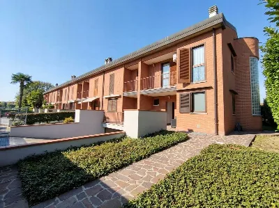 Villa a Cinisello Balsamo