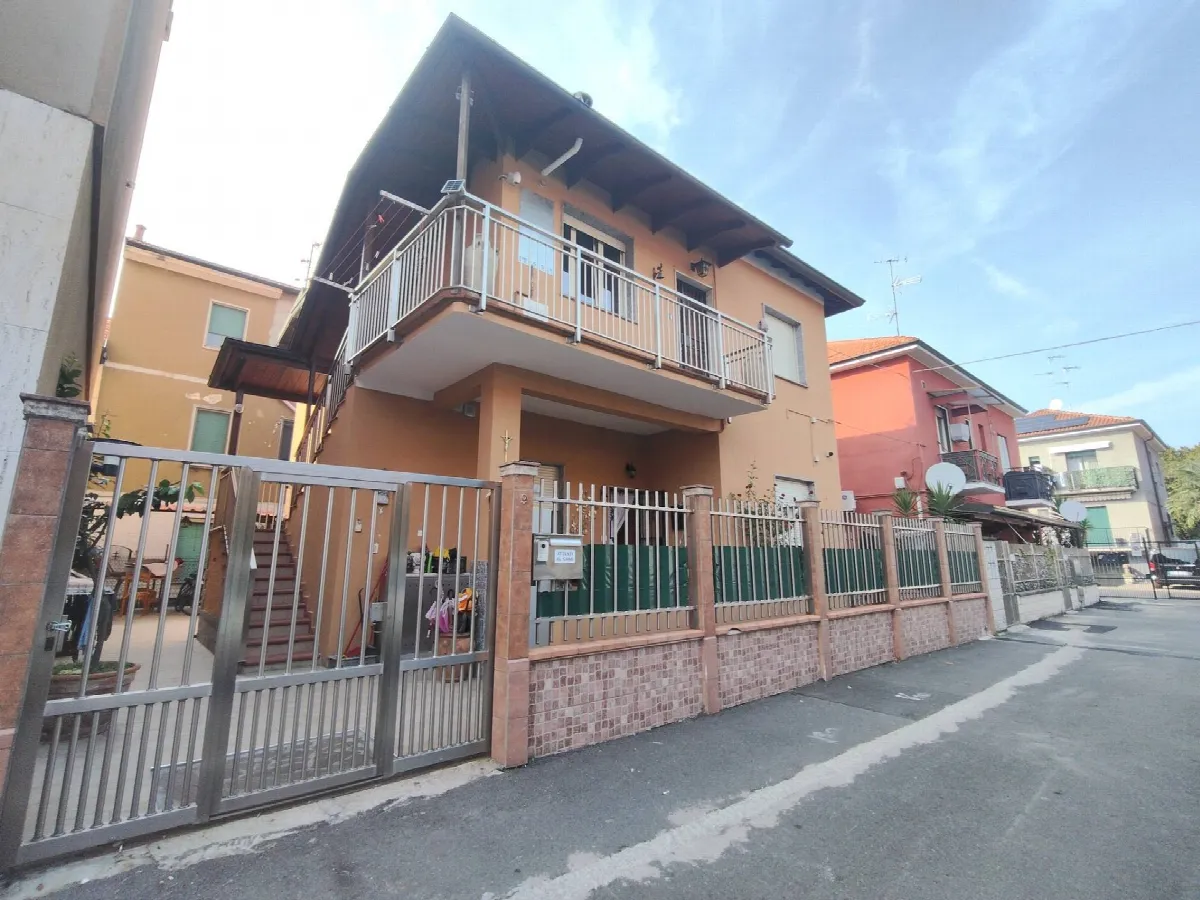 Casa Indipendente in vendita a Cinisello Balsamo - foto 2