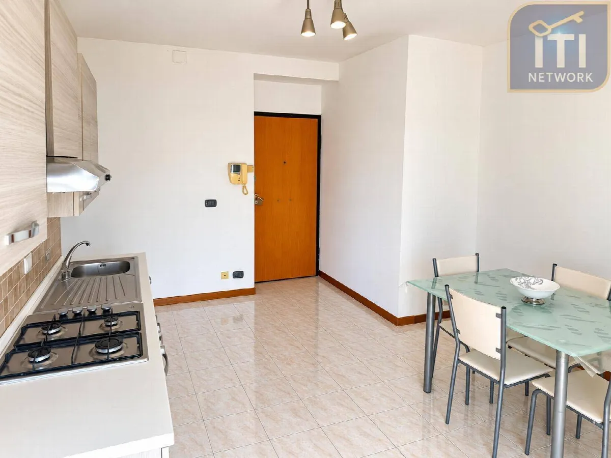 Appartamento in vendita a Pomezia - foto 2