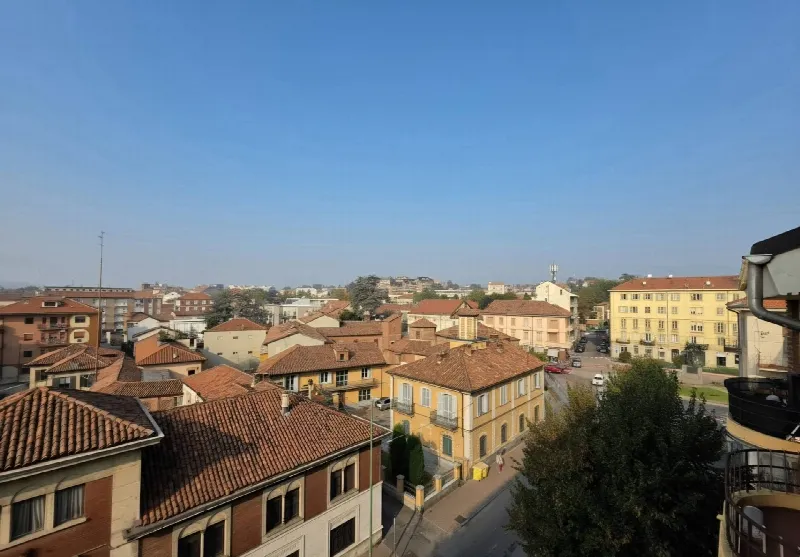 Appartamento in vendita ad Asti, Corso Alessandria, Castiglione, Quarto, Valenzani - foto 1