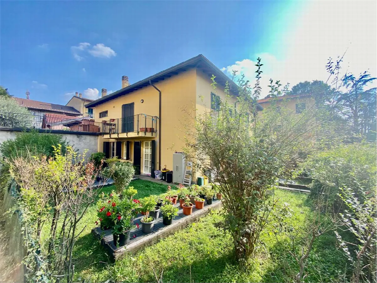 Appartamento in vendita a Sirone - foto 2