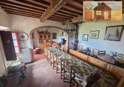 Rustico/Casale in vendita a Carmignano - foto 1