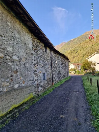 Rustico/Casale in vendita a Malonno - foto 6