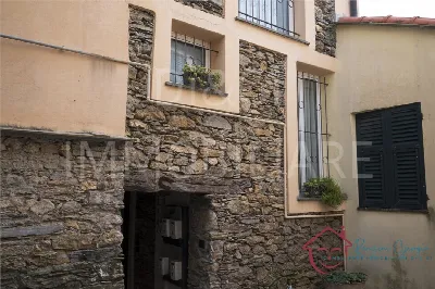 Rustico/Casale in vendita a Ranzo - foto 2