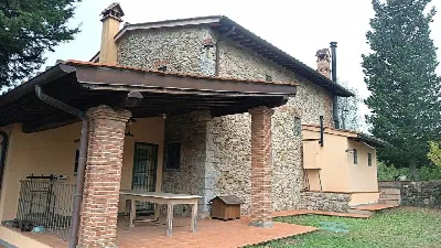 Rustico/Casale in vendita a Carmignano - foto 3