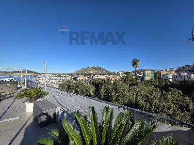 Appartamento in vendita a Pozzuoli - foto 8