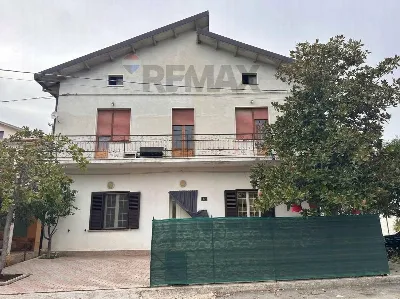 Appartamento in vendita a Giuliano Teatino - foto 1