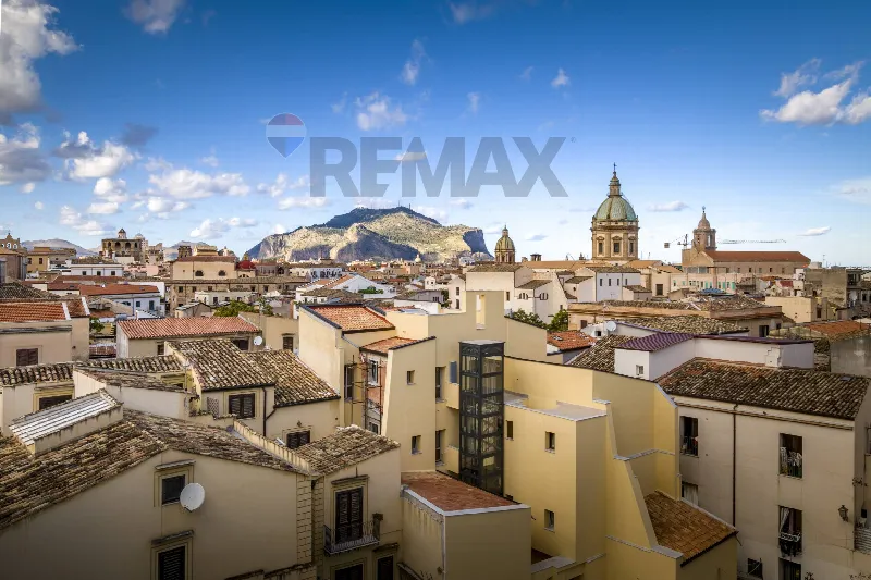 Appartamento in vendita a Palermo, Centro Storico - foto 1