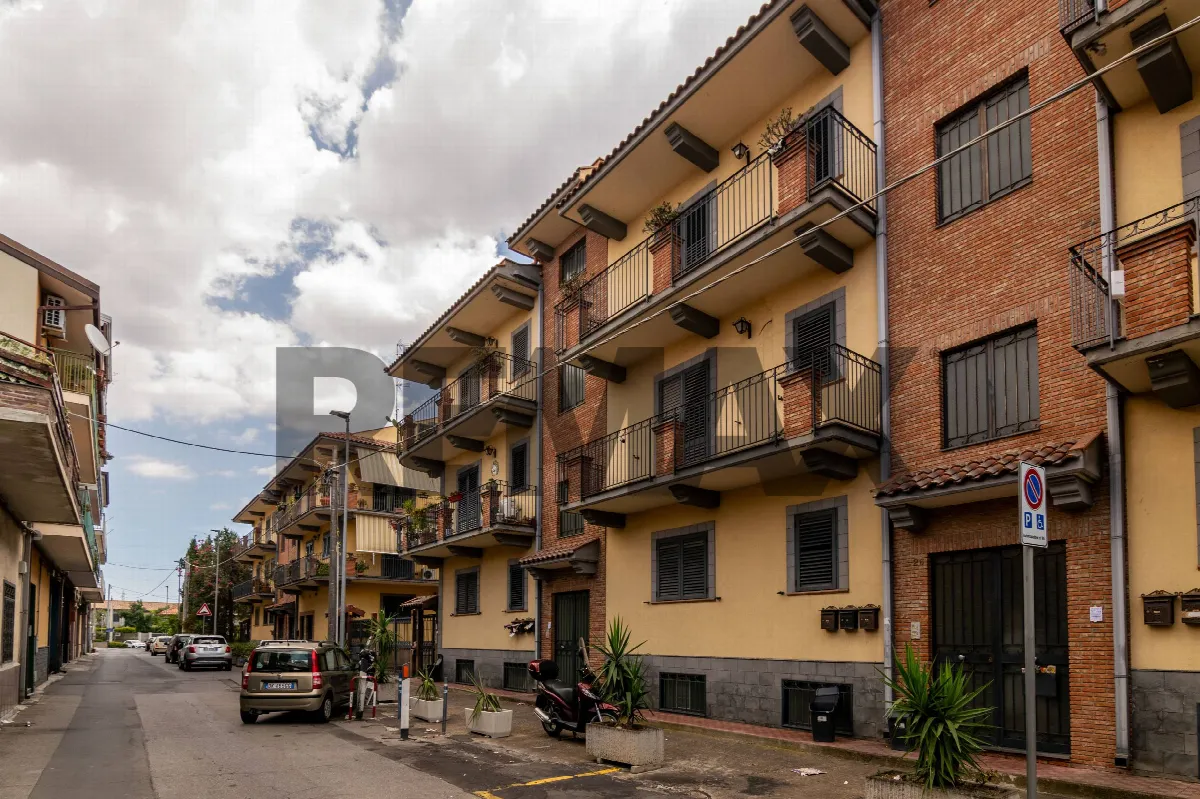 Appartamento in vendita a Camporotondo Etneo - foto 3