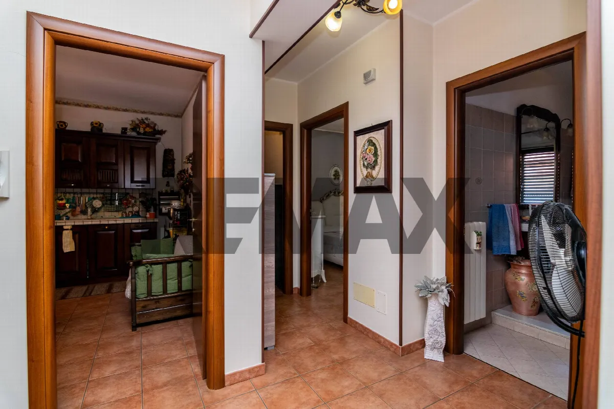 Appartamento in vendita a Camporotondo Etneo - foto 4