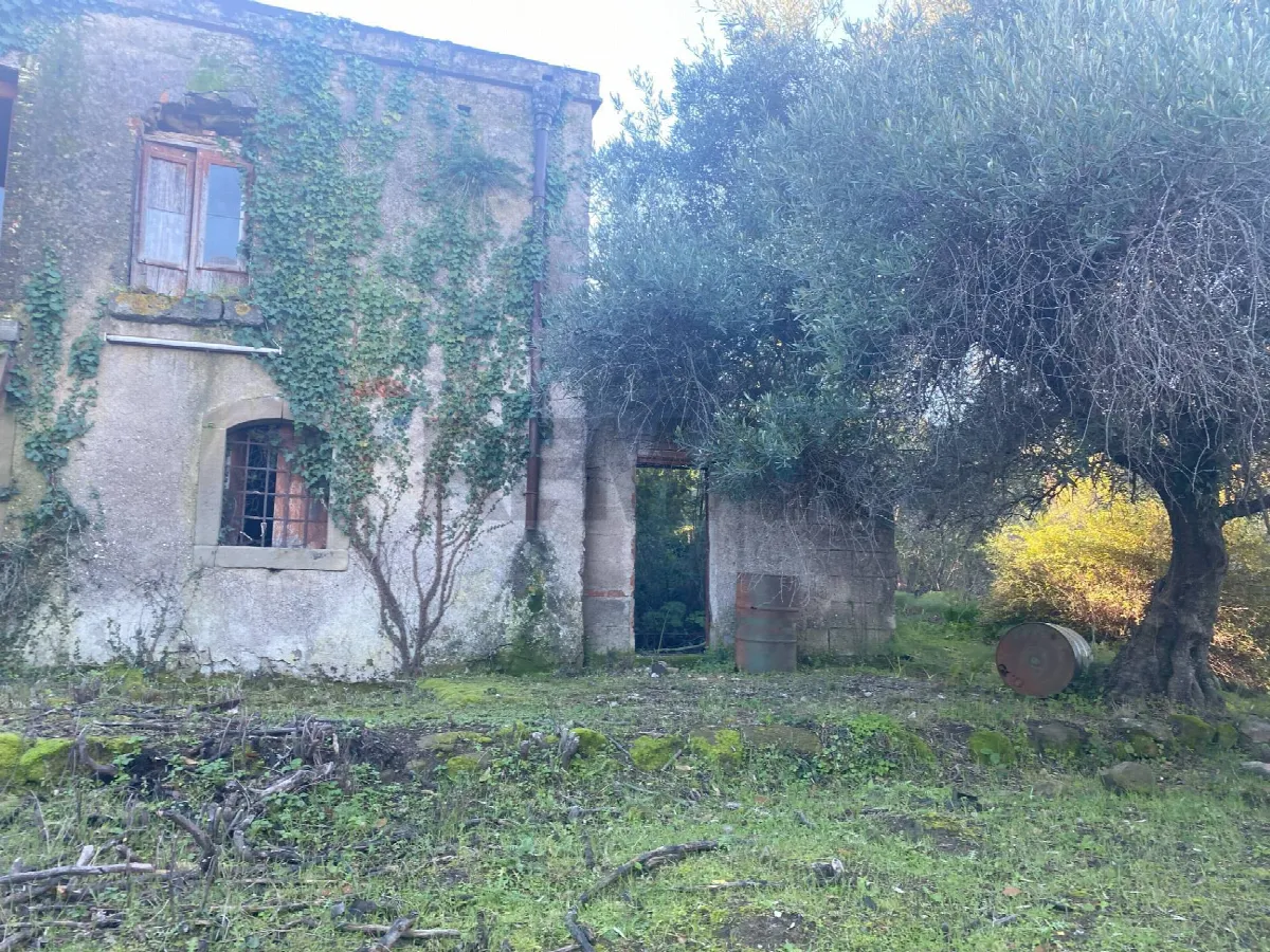 Villa in vendita a Castiglione di Sicilia - foto 4