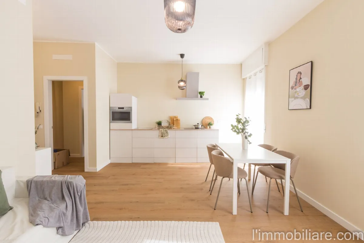 Appartamento in vendita a Verona, Centro - foto 2