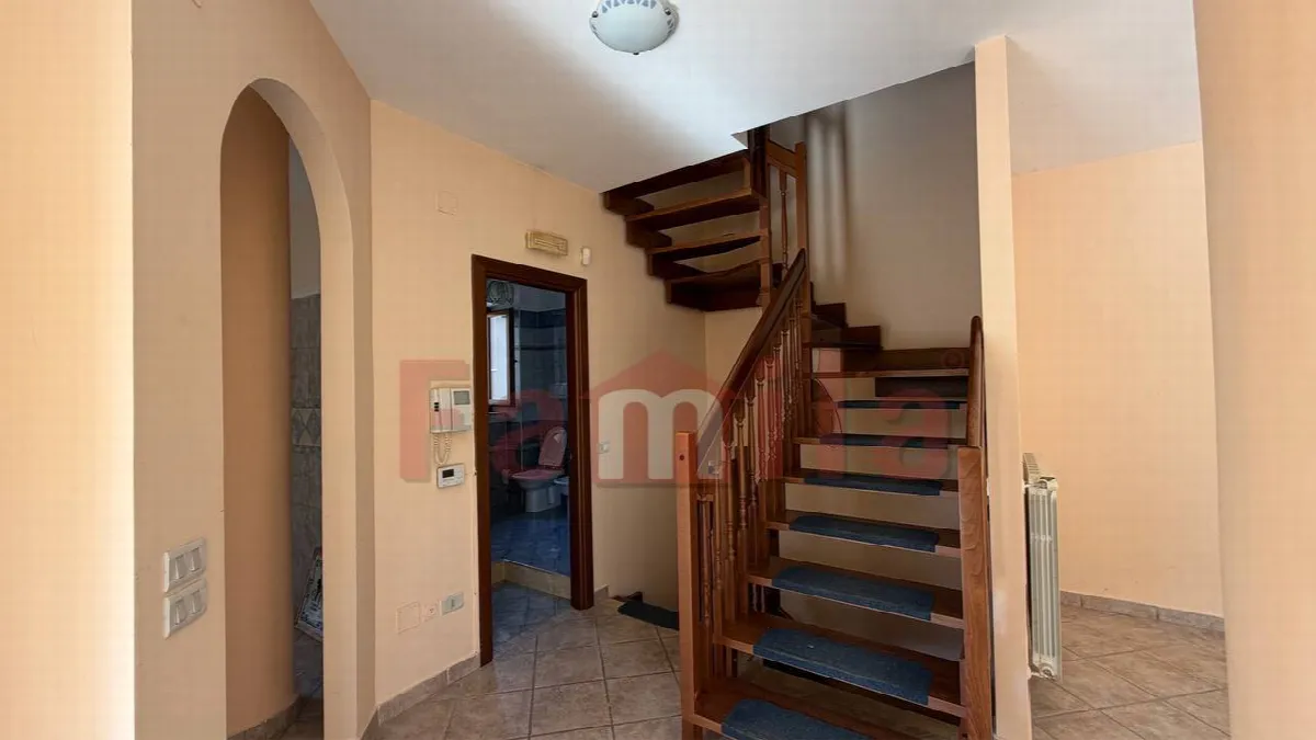 Villa in vendita a Sirignano - foto 5