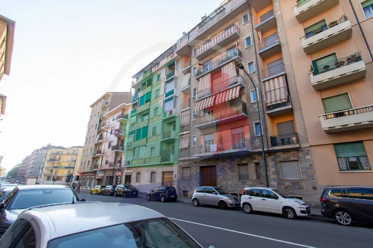 Appartamento in vendita a Torino, Lingotto, Nizza Millefonti - foto 2