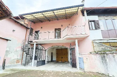 Casa Indipendente in vendita a Montalenghe - foto 1