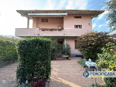 Villa a Palazzolo sull'Oglio