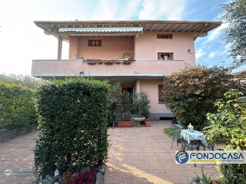 Villa in vendita a Palazzolo sull'Oglio - foto 1