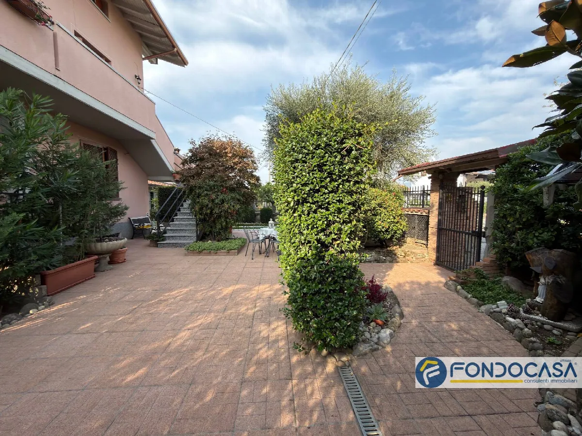 Villa in vendita a Palazzolo sull'Oglio - foto 3