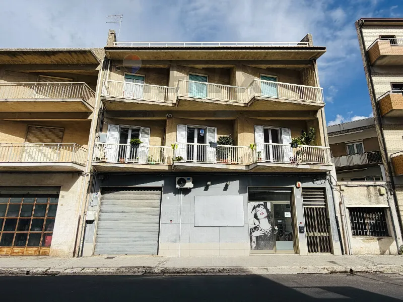 Appartamento in vendita a Ragusa, Ibla, Centro, San Luigi, Archimede - foto 1