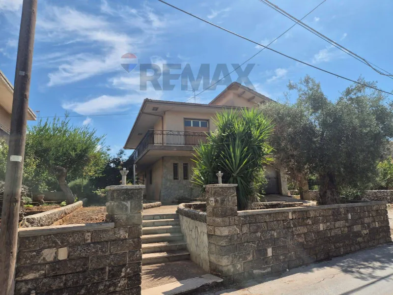 Casa Indipendente in vendita a Modica - foto 1