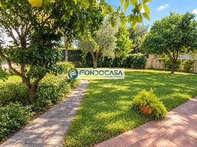 Villa in vendita a Viareggio - foto 2