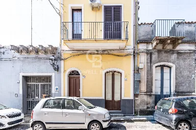 Casa Indipendente in vendita ad Aci Catena - foto 1