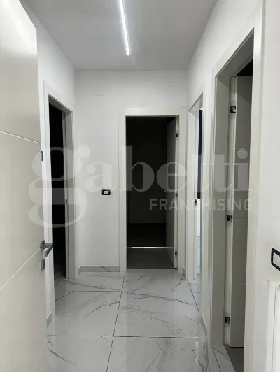 Appartamento in vendita ad Avellino, Annar... - foto 2