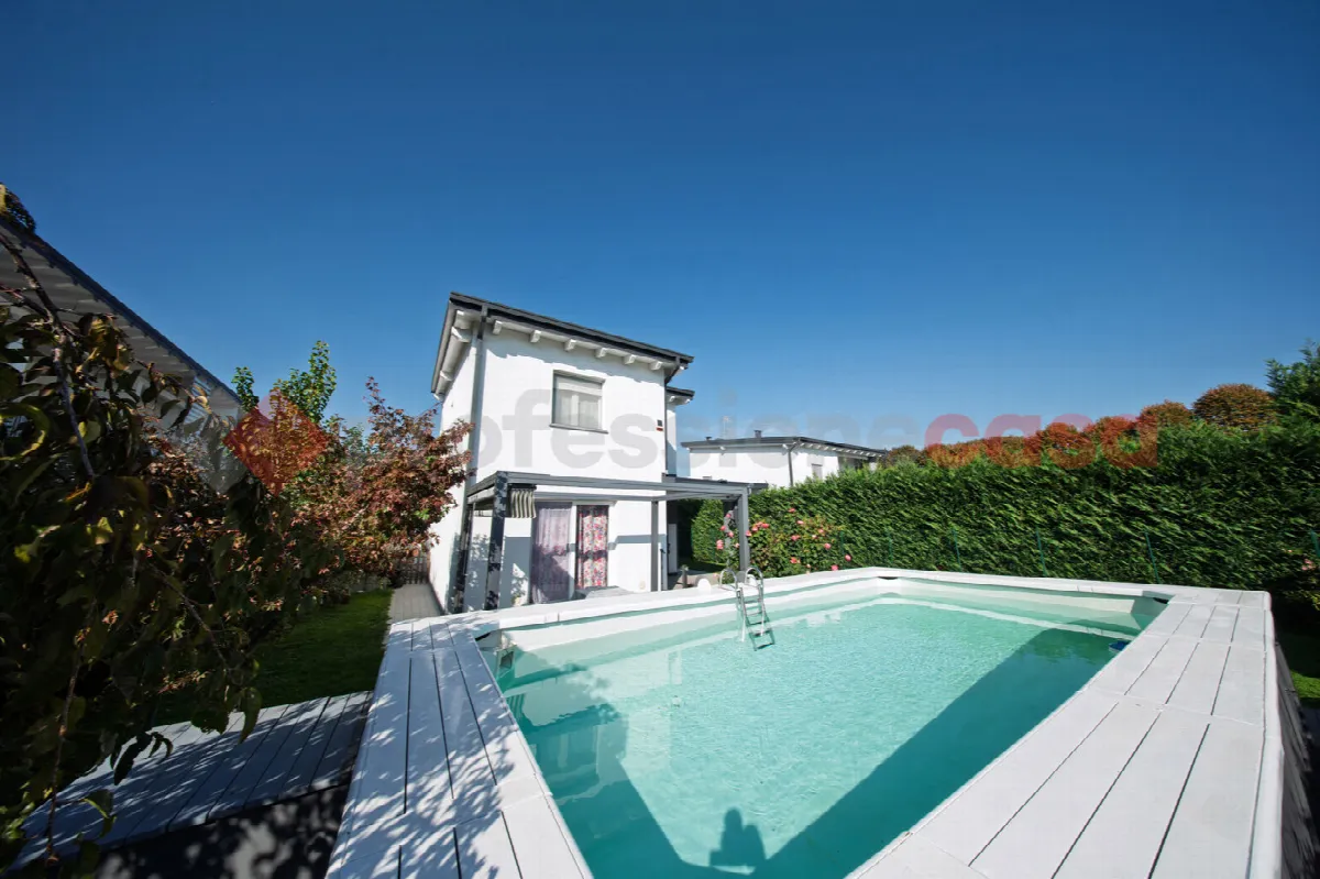 Villa in vendita ad Arona - foto 3