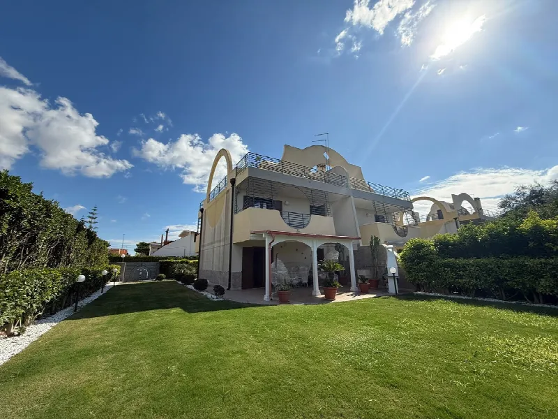 Casa Indipendente in vendita a Taranto, San Vito, Carelli, Talsano, San Donato - foto 1