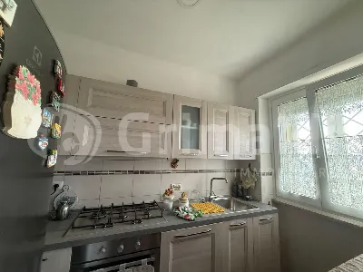 Appartamento in vendita a Guidonia Montece... - foto 1