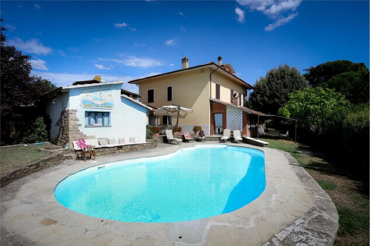 Villa in vendita a Lucignano - foto 2